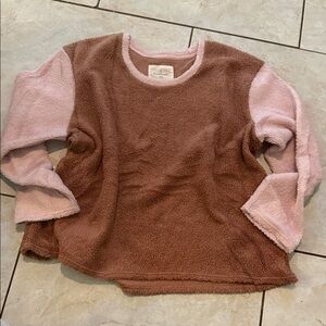 Cuddl Duds Tan Fleece Top